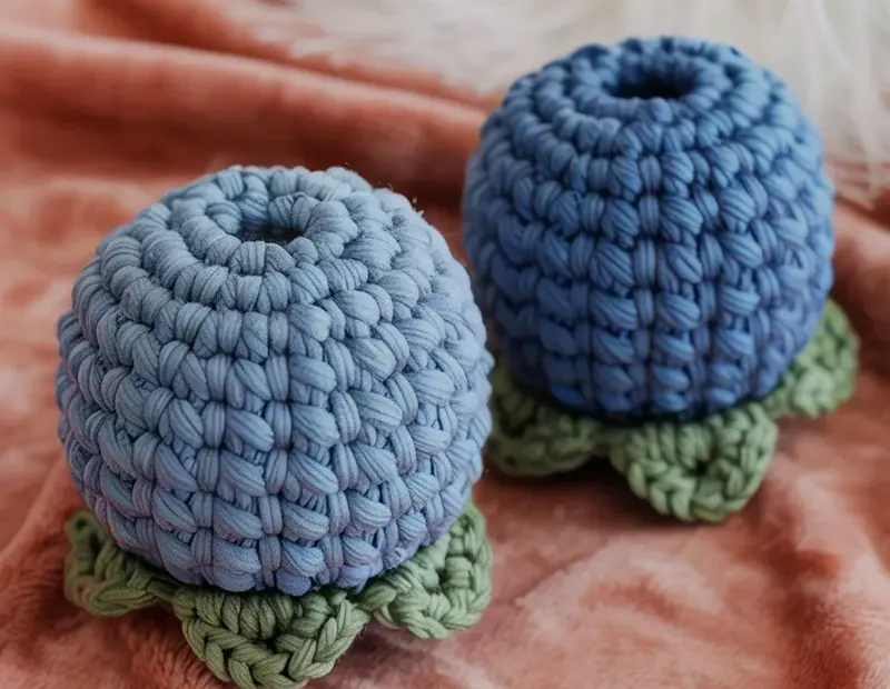 Crochet Blueberry Decorations: See the Before and After of Handmade Fruit Patterns
